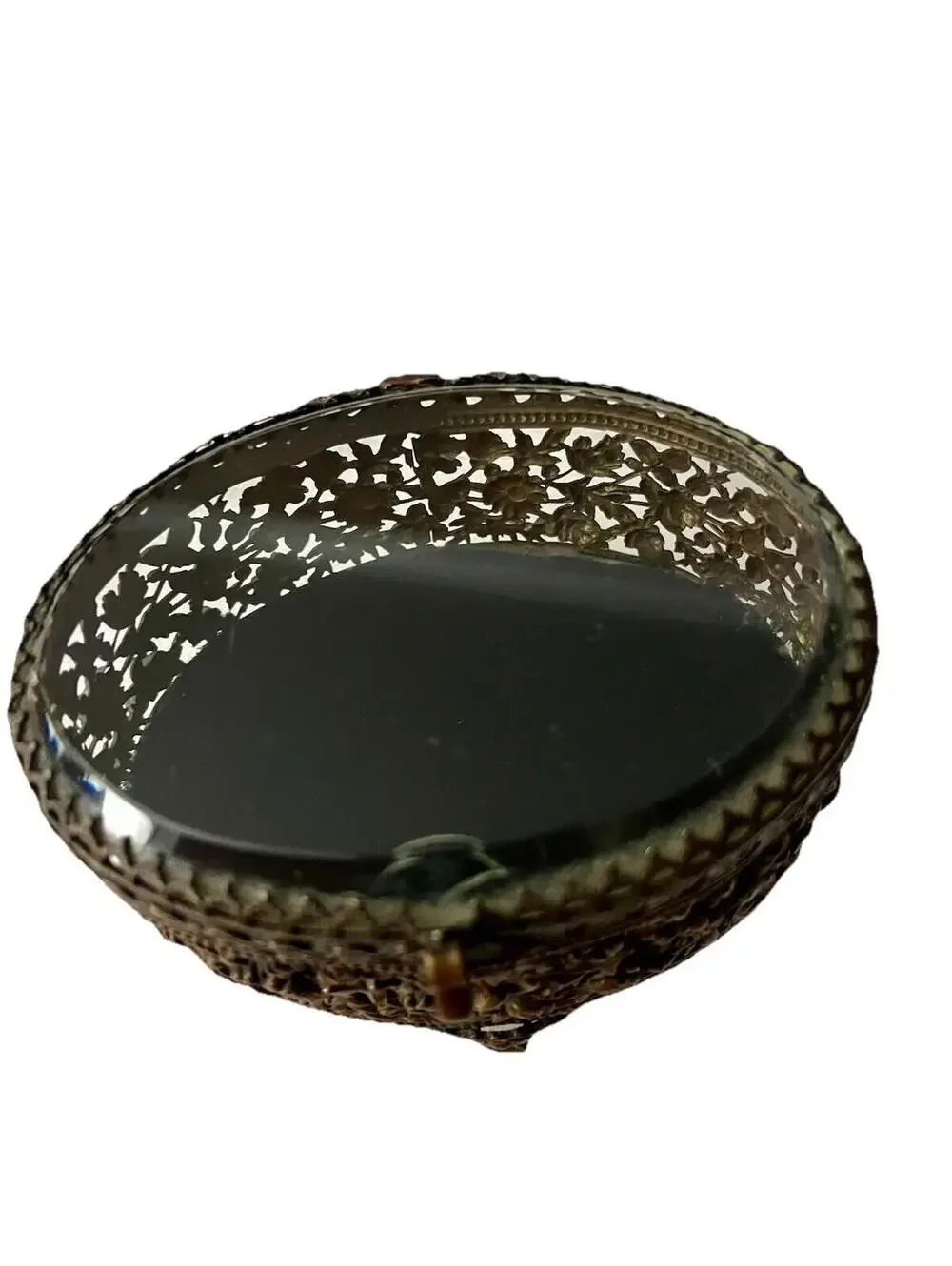 Vintage 1950s Hollywood Regency Ormolu Jewelry Box Trinket Box, Metal Filigree - Picture 7 of 9